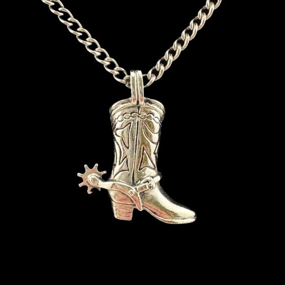 Vintage Avon Cowboy Boot Rodeo Necklace - Picture 3 of 5